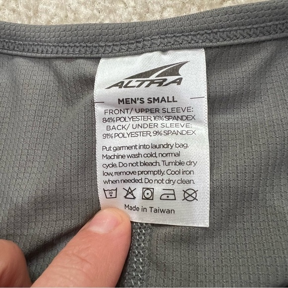 Altra Dual-Tex Long Sleeve Shirt Men’s Small Running Shirt Shadow Gray “New” - Picture 11 of 12